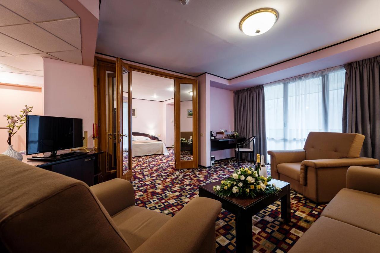 Hotel Mara Sinaia Eksteriør billede